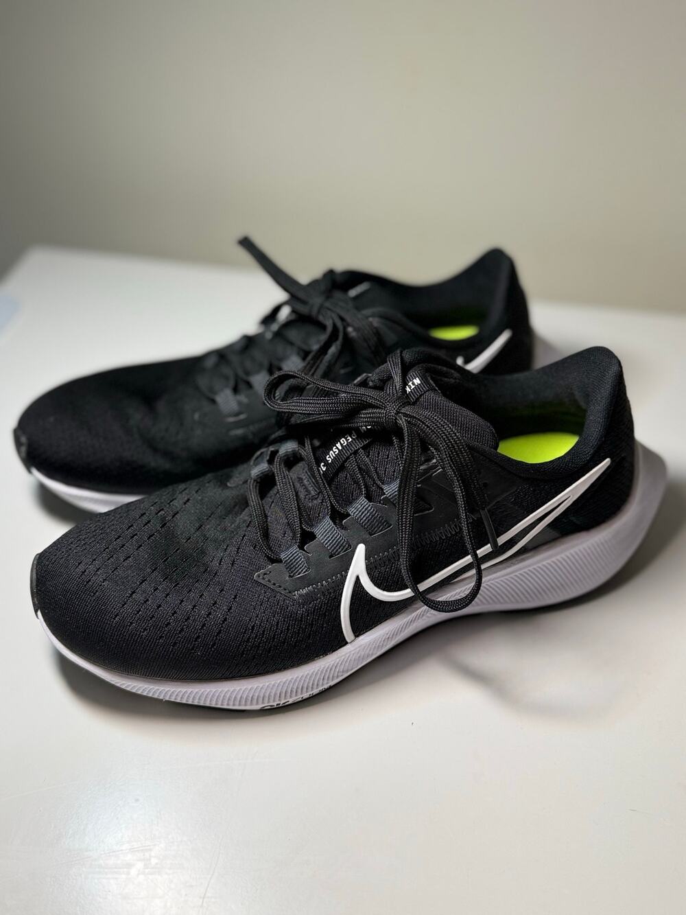 Nike Air Zoom Pegasus 38 Black White Running Shoes Women’s 7